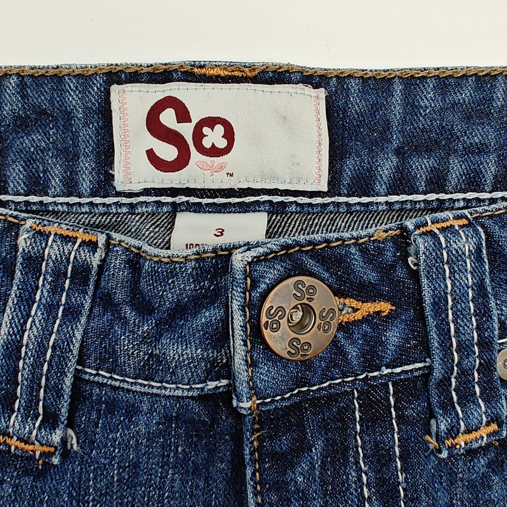 SO Juniors Denim Shorts Size 3 Blue Mid Rise Casual Jean Shorts - Picture 3 of 7